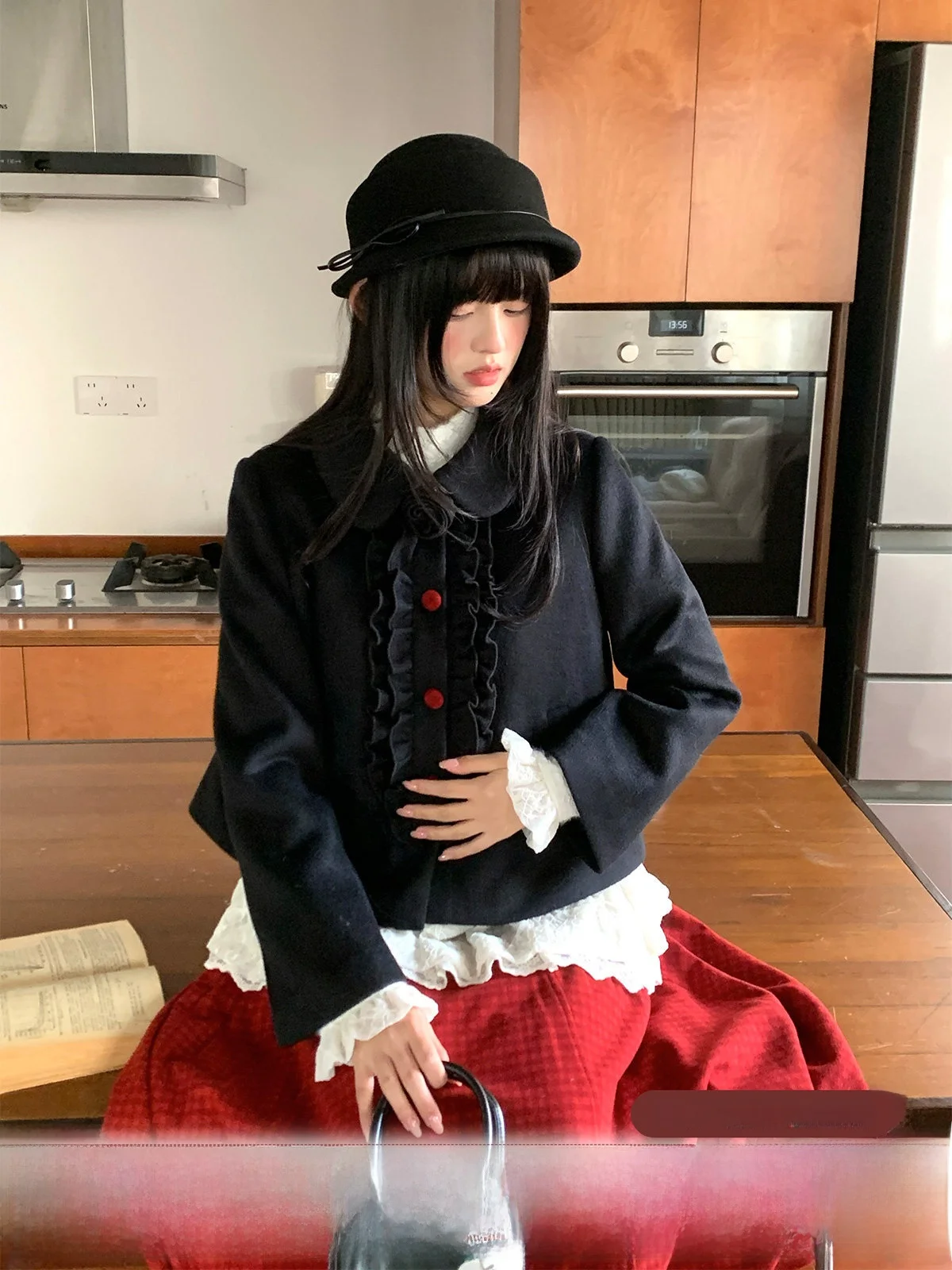 

Sweet Japanese Sle Bla Woolen Suit Jaet ort Coat Women's Autumn Winter Thiened Long Sve Pure Color Button Design