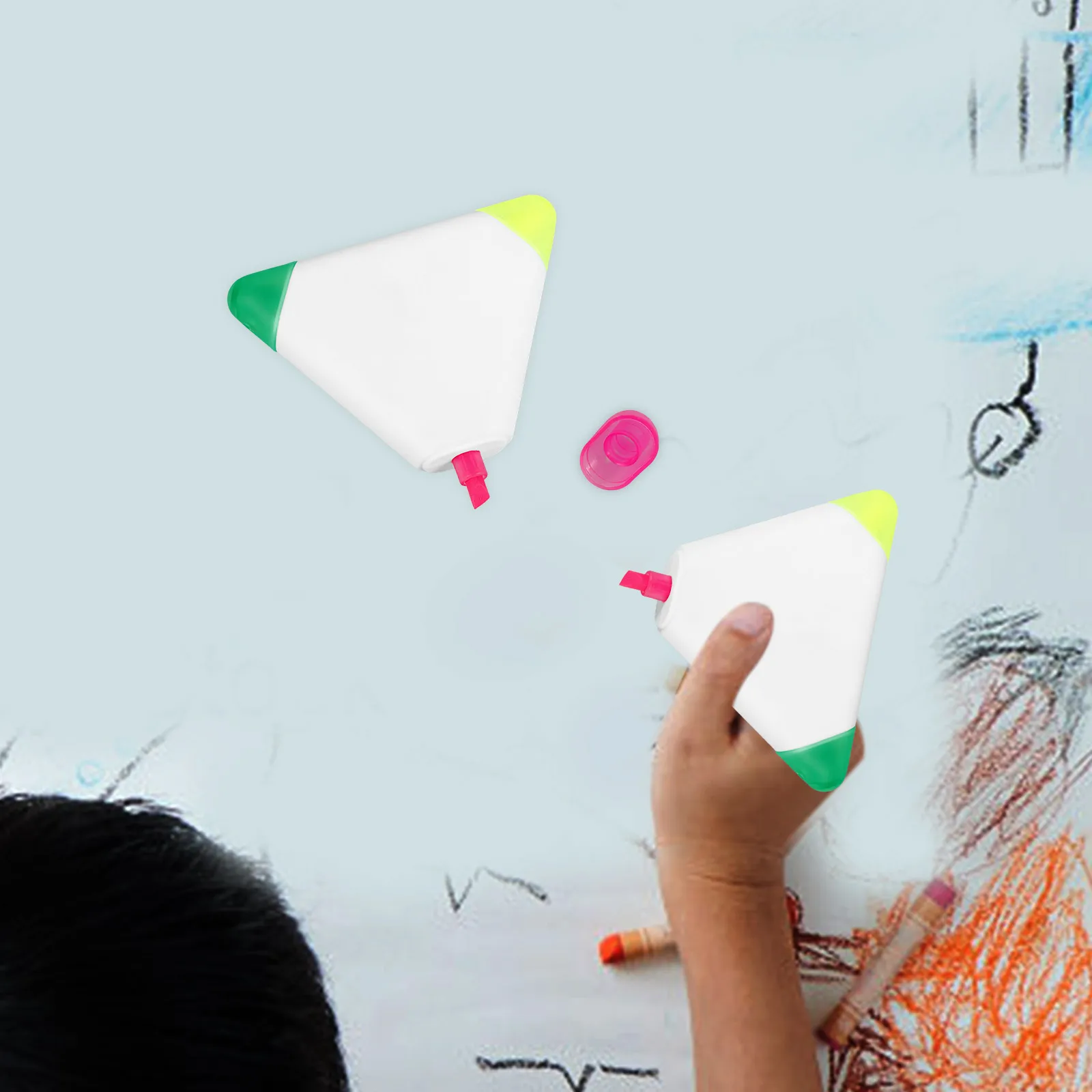 

4Pcs Triangular Highlighters Multicolor Creative Shape Portable Study Markers Note Marking Pens Smooth Writing for School Work