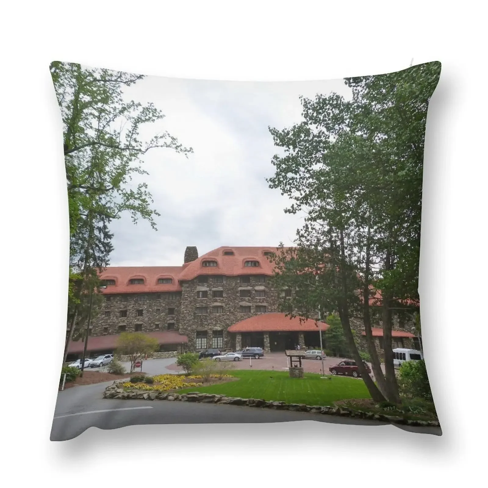 The Exclusive Grove Park Inn, Resort & Spa Throw Pillow Throw Pillow Covers Pillowcases Bed Cushions Christmas Pillowcase pillow