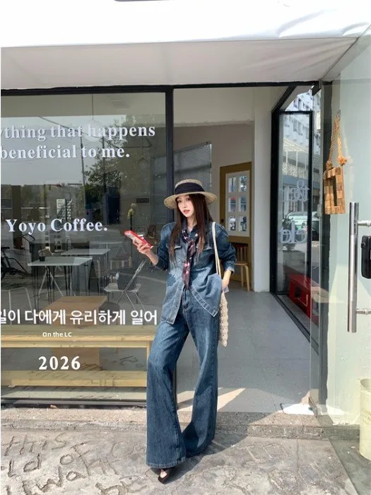 

Retro Casual Slimming Set Women's Spring 2026 New Collar Denim Versatile Shirt High Waist Pants Fashionable Two-Piece Suit