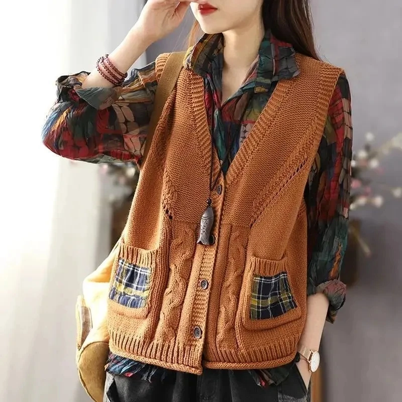 New Literary Retro Patch Solid Color Single-Breasted Vest Vest Loose V-neck Sleeveless Cotton Knitted Pocket Coat Vest Jacket