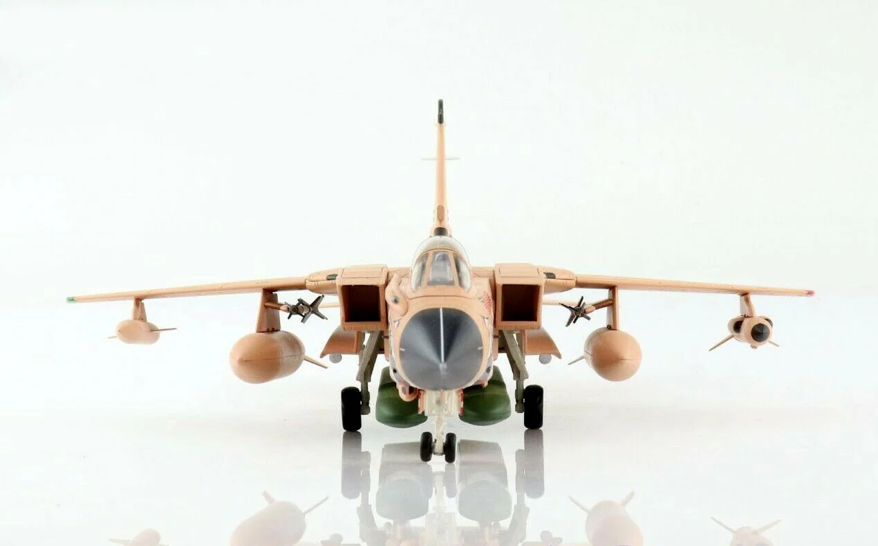 Fine 1 / 72 ha6704 British gr.1 fighter model  Persian Gulf War  Alloy collection model