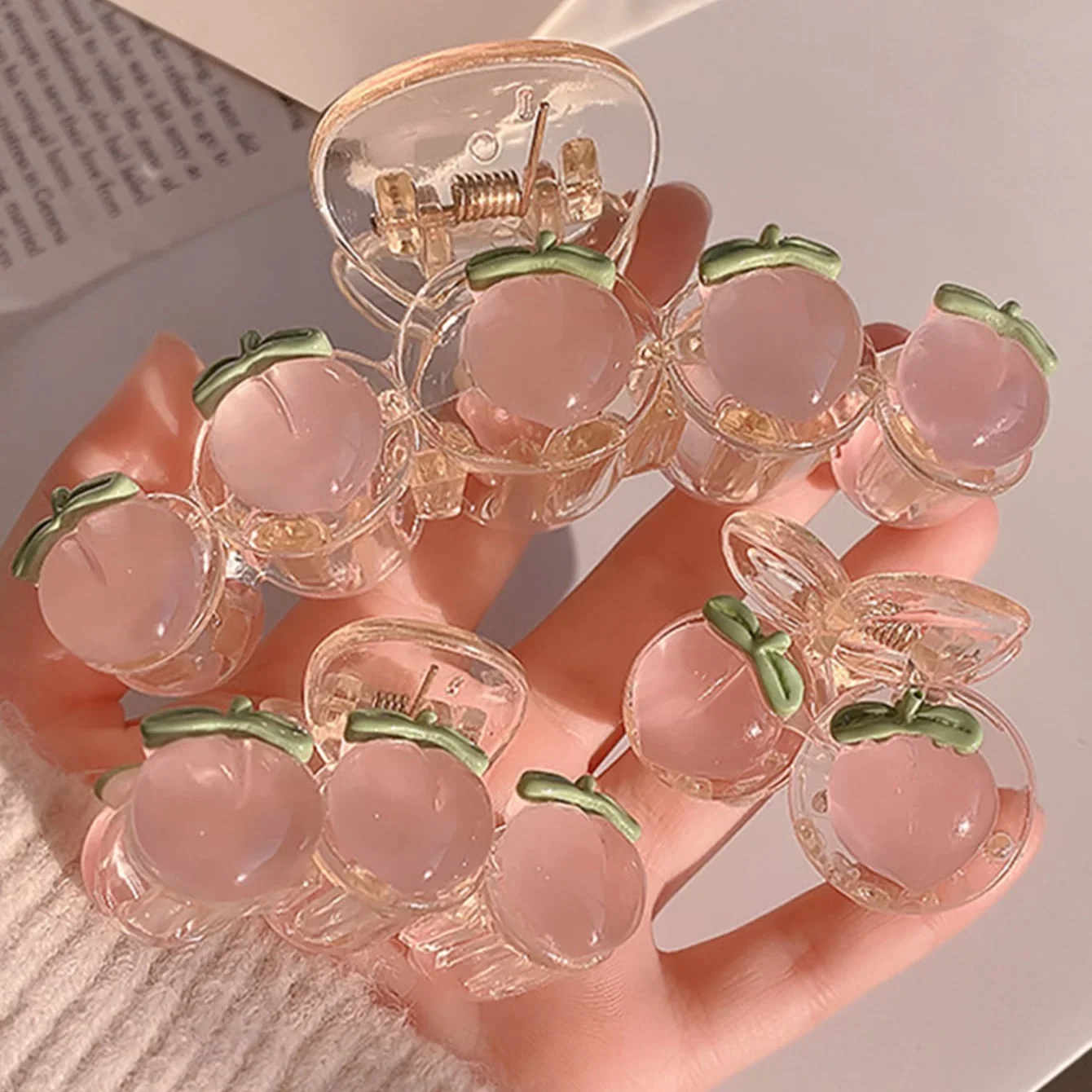 

3pcs/Set Super Adorable Peach Shaped Hair Claw Clip For Women Girls Couples & As Gifts Party