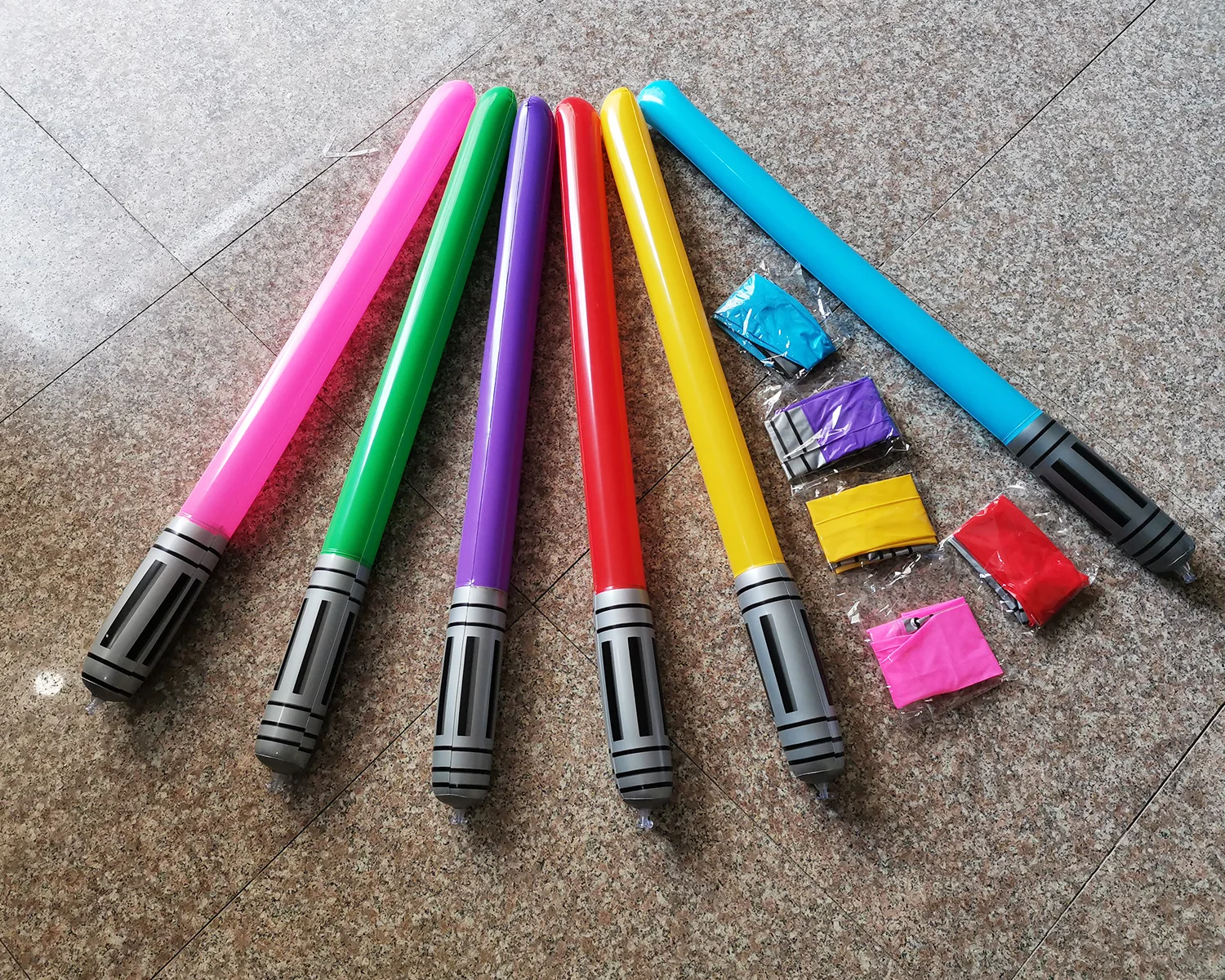 Neues Aufblasbares Lichtschwert Laser-Schwert Spielzeug 100cm Aufblasbarer Stick PVC Aufblasbares Schwert als Geschenk – Detail 11