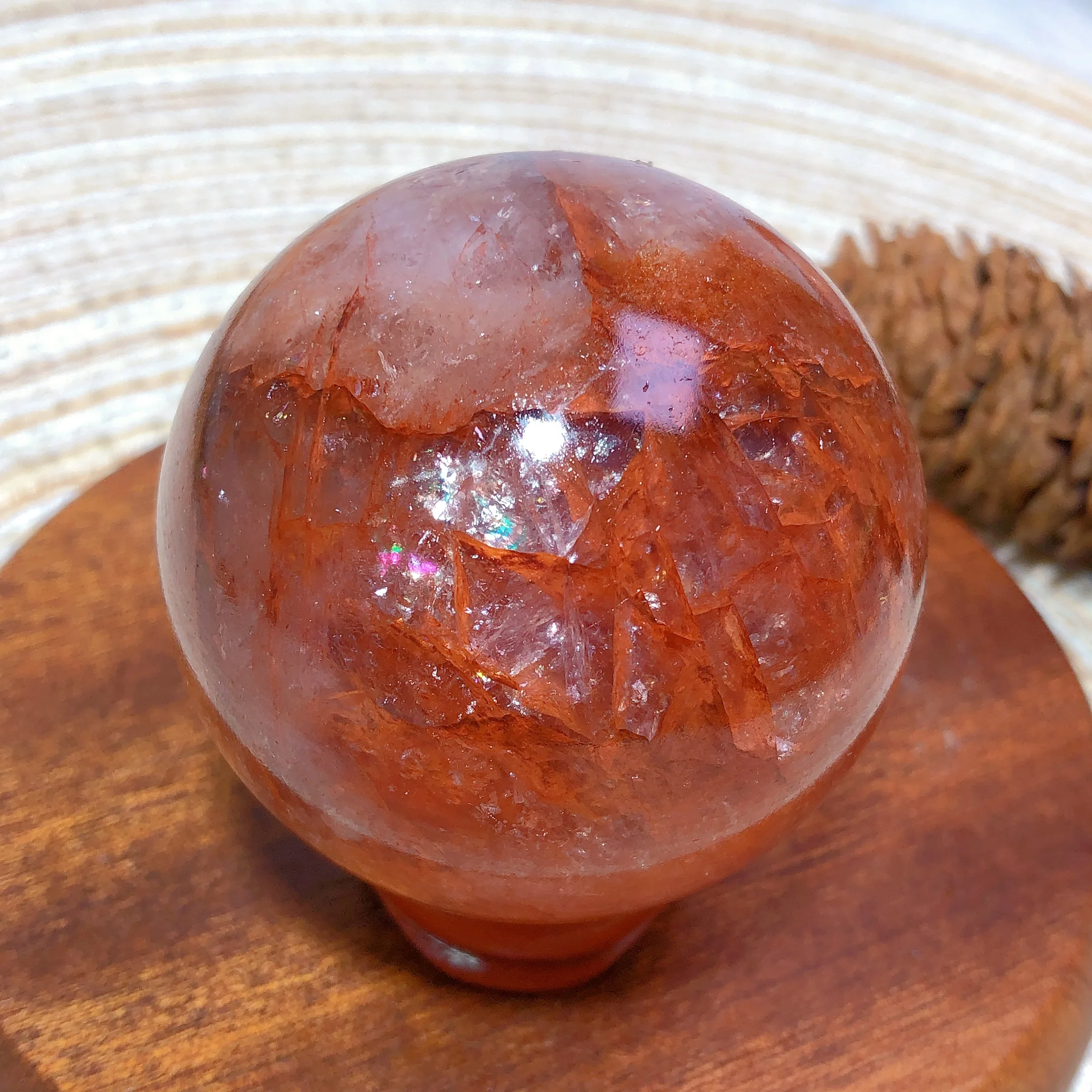 Natural Crystals Fire Quartz Rainbow Silver Flash Sphere Reiki High Quality Ball Holiday Office Decoration Witch Gift Energy