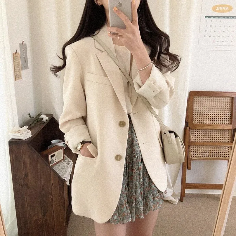 

Black Chic Vintage Suit Jacket for Women 2023 Spring New Hong Kong Style Commuter Suit Fashionable Versatile High-end Ins Jacket