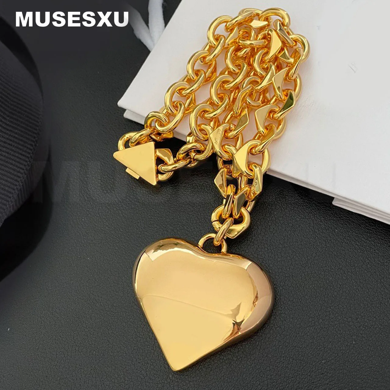 Imagem -02 - Love Shaped Tag Pulseira e Colar para Mulheres e Homens Estilo Romântico e Doce Acessórios para Jóias Alta Qualidade Presentes