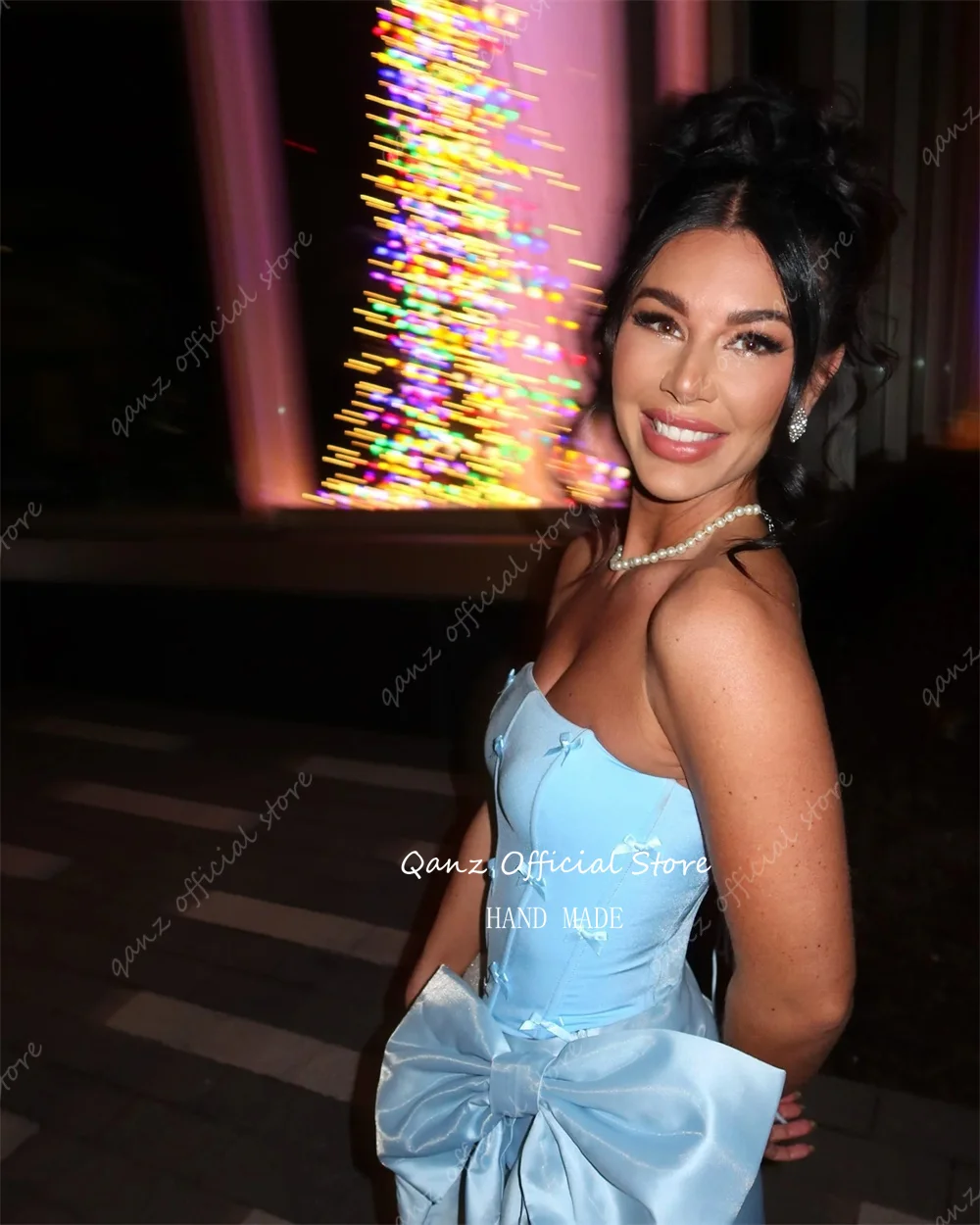 Qanz Trägerlose Sky Blue Prom Kleider Sexy Mini Satin Bögen Vestidos Para Eventos Especiales Korsett Vestidos De Gala Angepasst