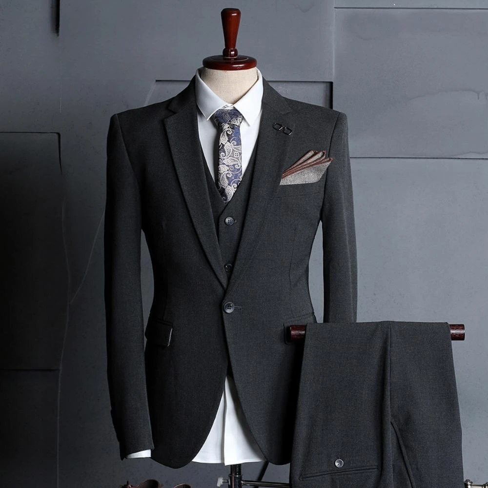 Handsome Classy Men's Slim Fit Suits For Formal occasion Classic Notched Lapel Men Tuxedo 3 Pieces Wedding Birthday Party Outfit