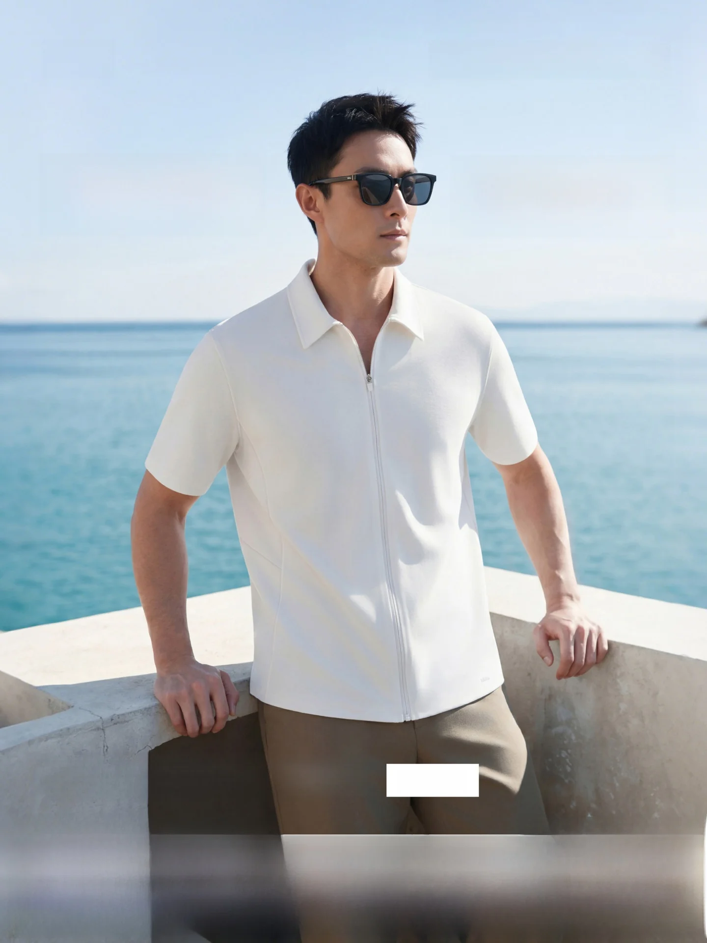 

Ironless Men's Shirt Stand up Collar Short Sleeve Business Commuting Anti-Wrinkle Quick Dry Breathable Sun Protection Shirt