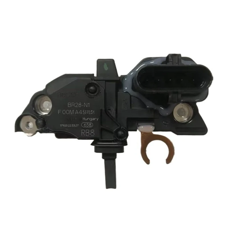 

F00MA45254 F00M144124 28V Alternator Regulator for maine HOCL 18.220 HOCL/R-NL, HOCL/SKD(SL) 1998-2001 CLA 16.220 FC 2006-