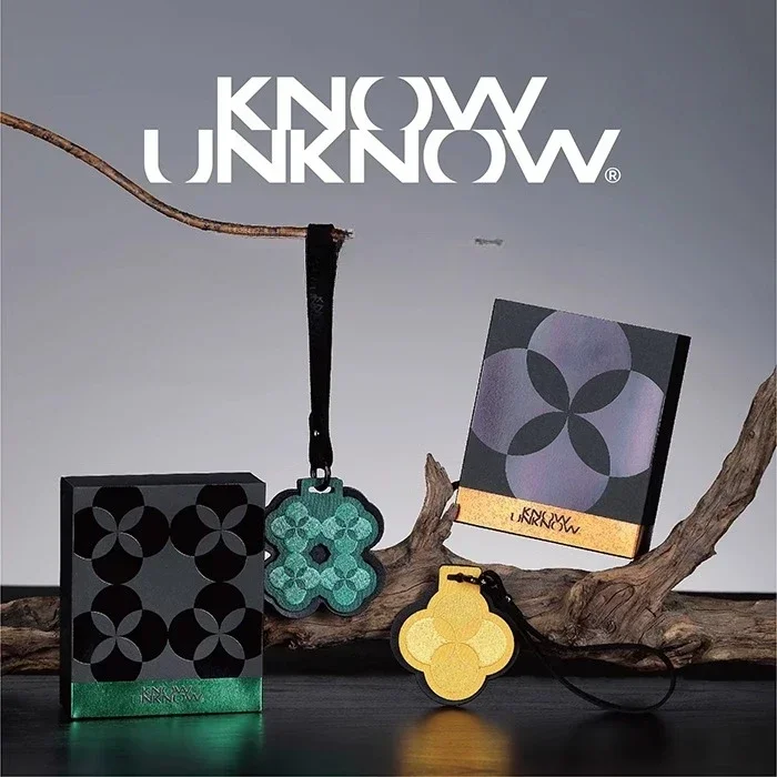 

KNOKNOW Embroidered Leather Fragrance Pendant Car Aromatherapy Fragrance Sheet Premium Leather Wardrobe Lasting Fragrance Hanger