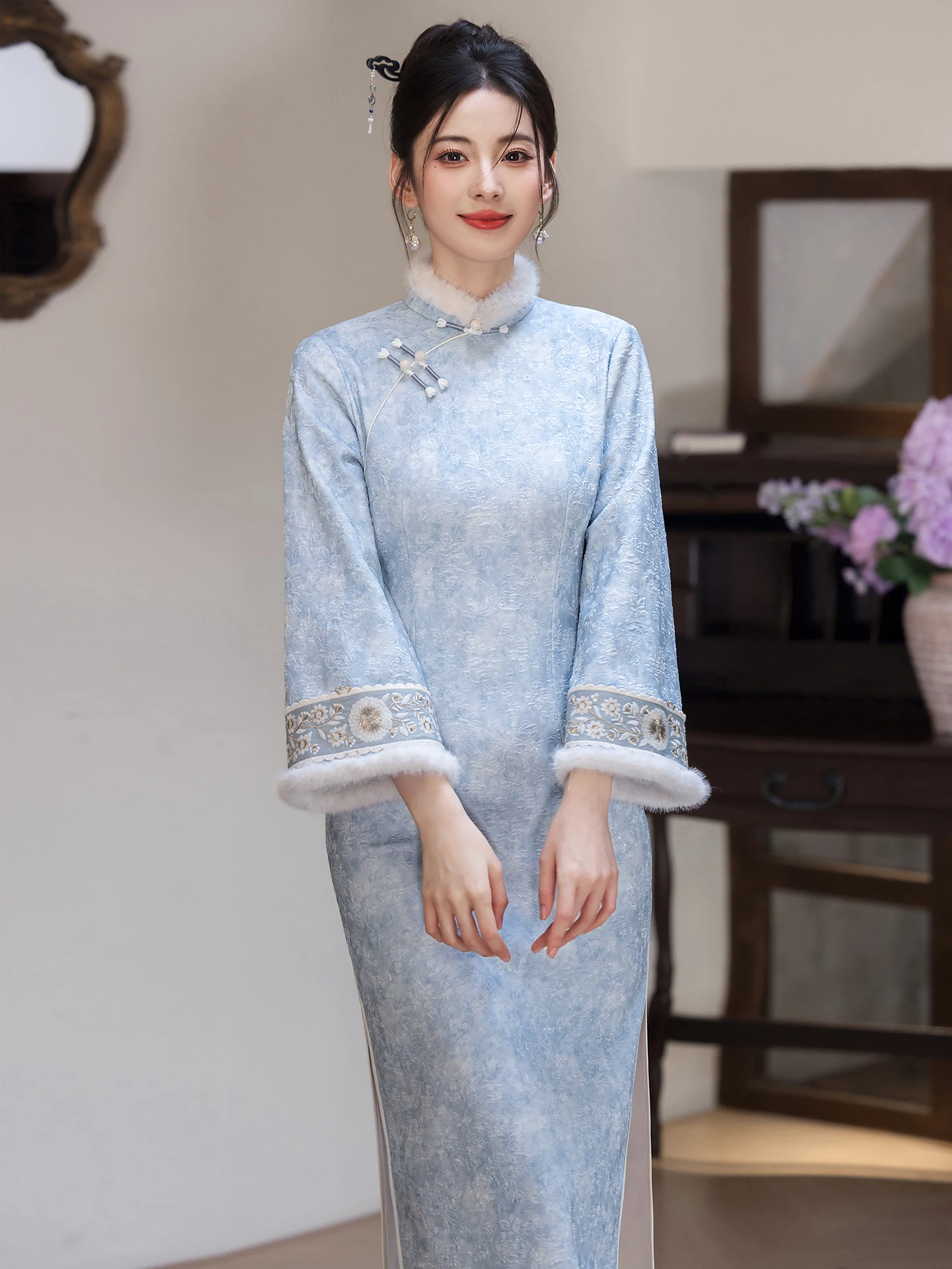 

Новое китайское зимнее длинное платье-ципао с подкладкой, теплое, красивое, для женщин