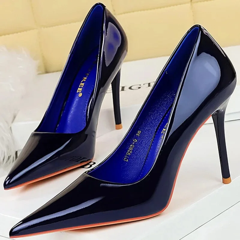 Women 9.5cm High Heels Pumps Wedding Bridal Classic Scarpins Stiletto Heels Lady Nude Royal Blue Glossy Leather Event Prom Shoes