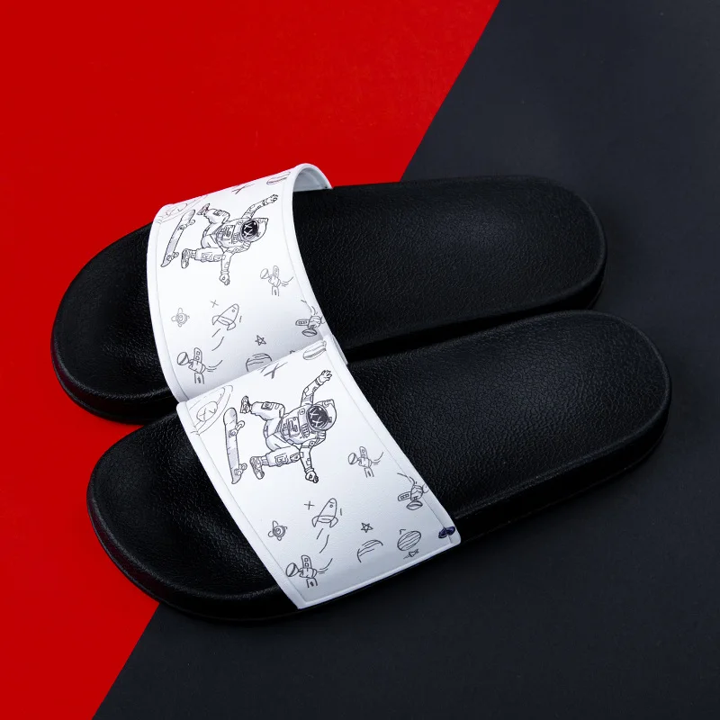 2022 Men Plus Size 47 Slippers Summer Fashion Personality Men\'s Seaside Holiday Casuals Slippers Trend Printing Slides Shoes