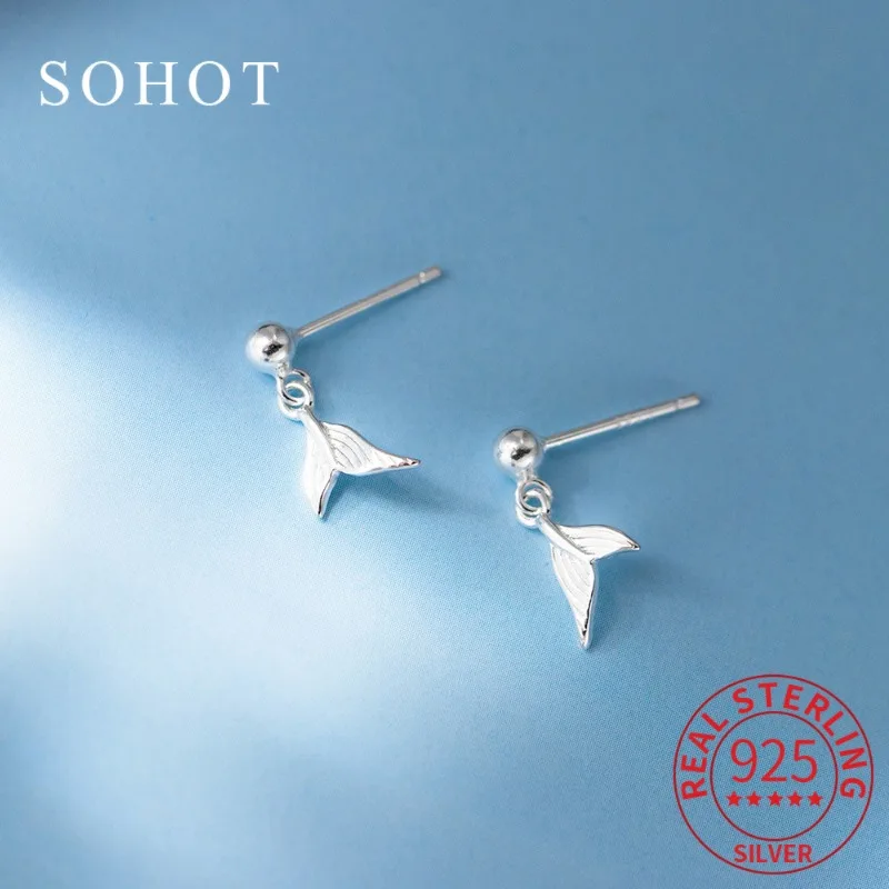 

Real 925 Sterling Silver Geometric Fish Tail Pendant Mini Stud Earrings for Women Cute Fine Jewelry Light Luxury Accessories