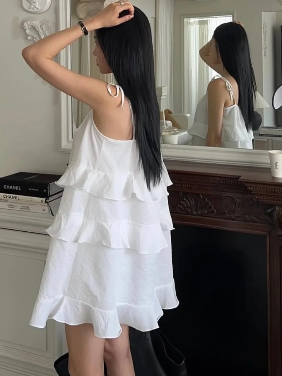 Verão lindo bolo plissado alça em camadas dr novo 2025 ele saia ele suéter feminino outro material 00%