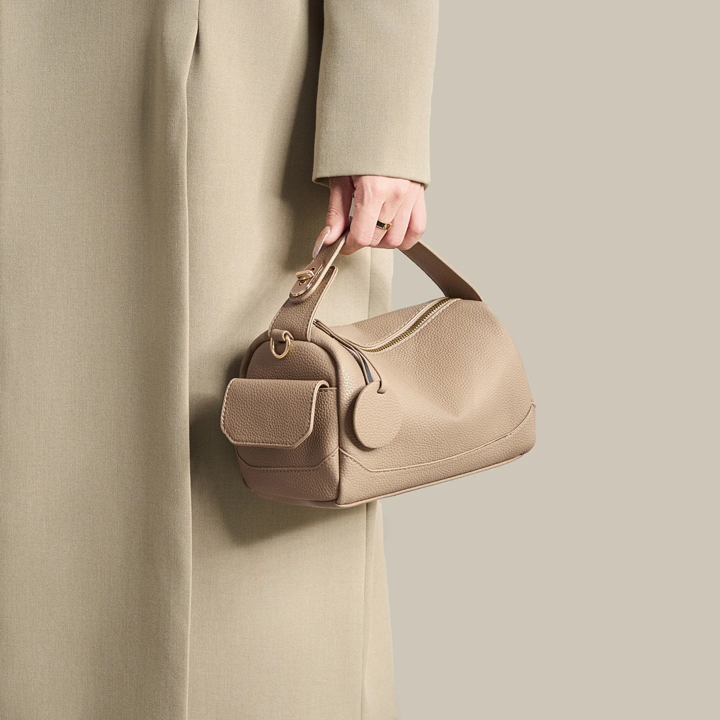 ladies-soft-leather-crossbody-bag-2026-new-commuter-boston-pillow-bag-handbag-single-shoulder-bag-for-women-daily-use