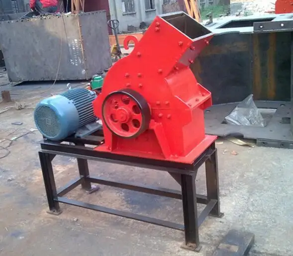 The Best-selling Manufacturer of Hammer Crusher High Cost Performance and Quality Hammer Mill Crushing Ore Stone Quarry Crusher