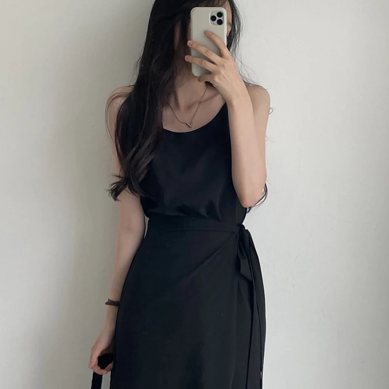 فستان أنيق أسود بدون أكمام مع حزام خصر، تصميم عصري 2023، تنورة طويلة نحيفة للنساء، إحساس راقي، موديل جديد