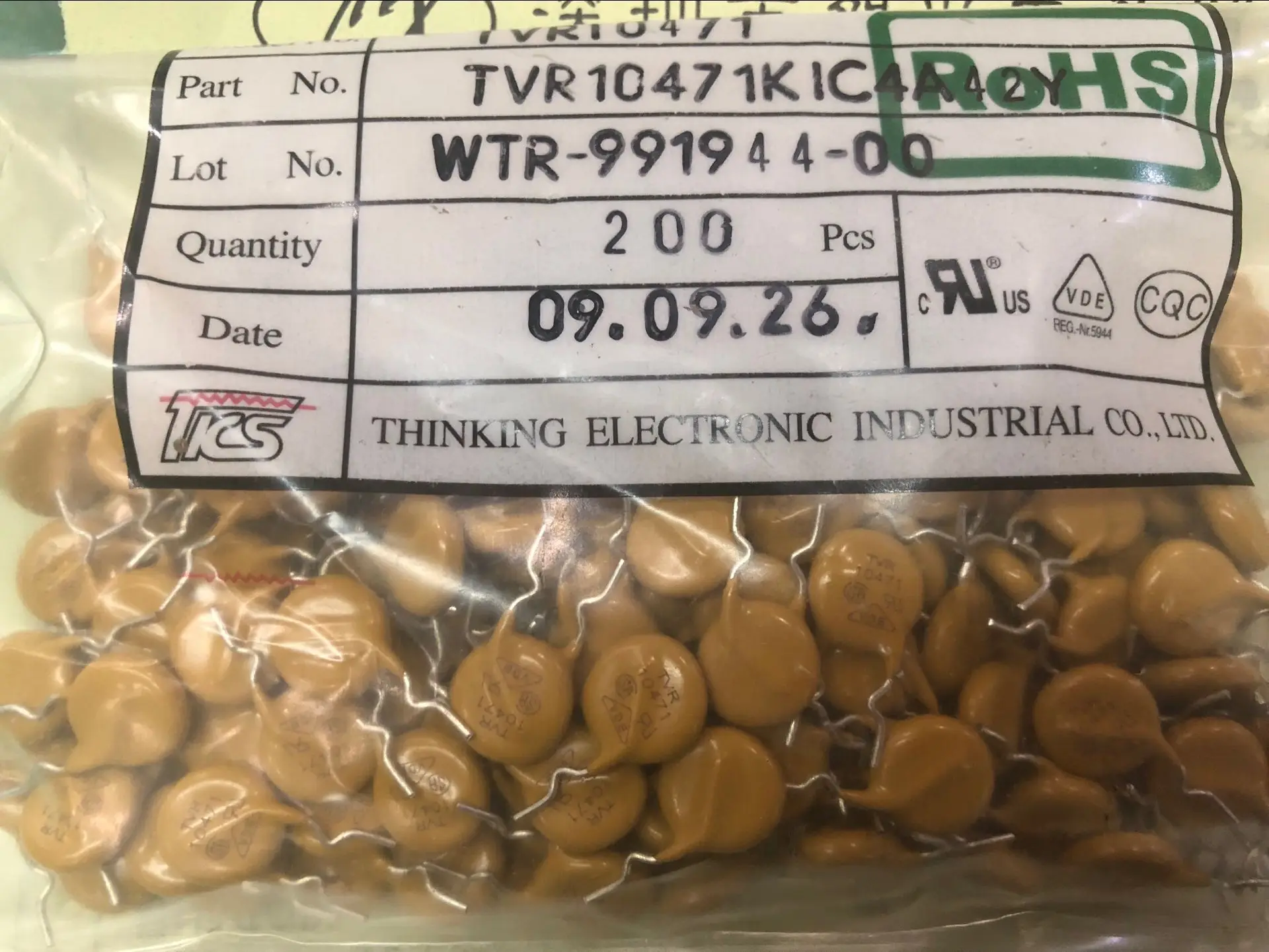 

500pcs/Taiwan TKS varistor TVR10471KSY 10D471 10K471 470V