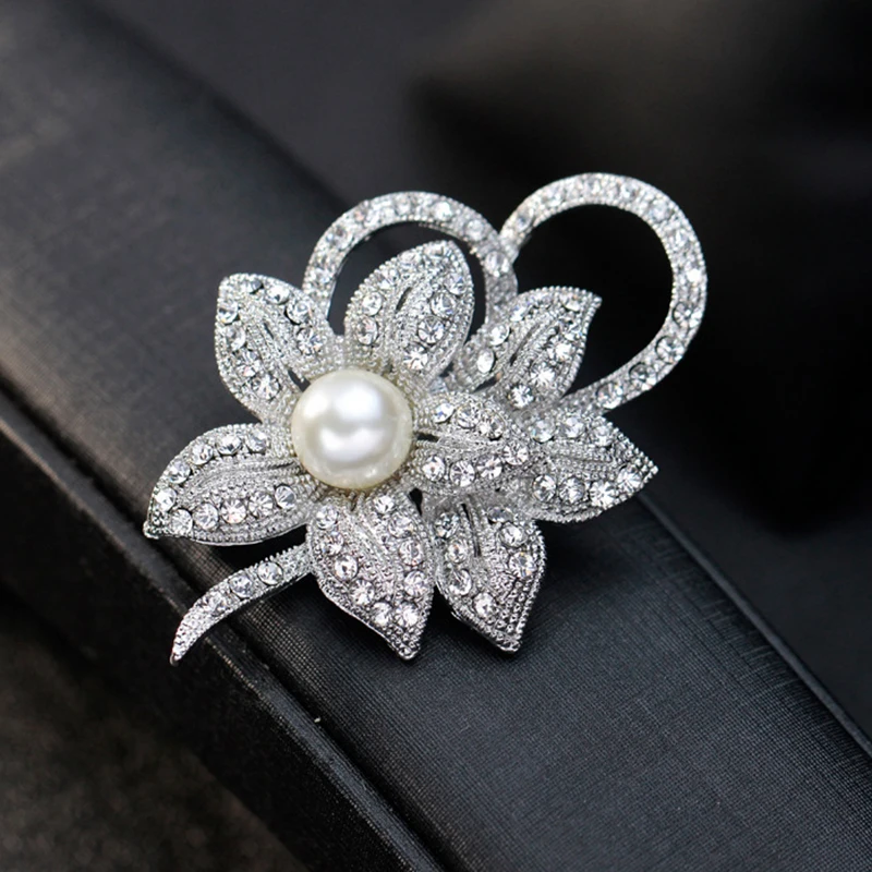 Classy Flower Brooch Pin with Shiny Created Crystal and Created Pearl for Christmas wedding or prom