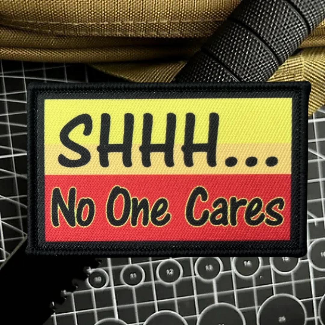 Parche táctico No One Cares – Brazalete militar Velcro parche - imagen 4
