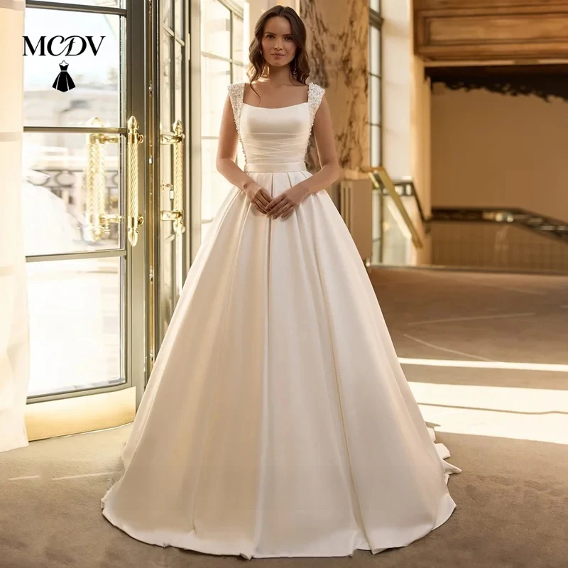 

MCDV Elegant Women Wedding Dresses Square Neck Sleeveless Pleat Pearls Satin Bridal Gown Sweep Train Customized