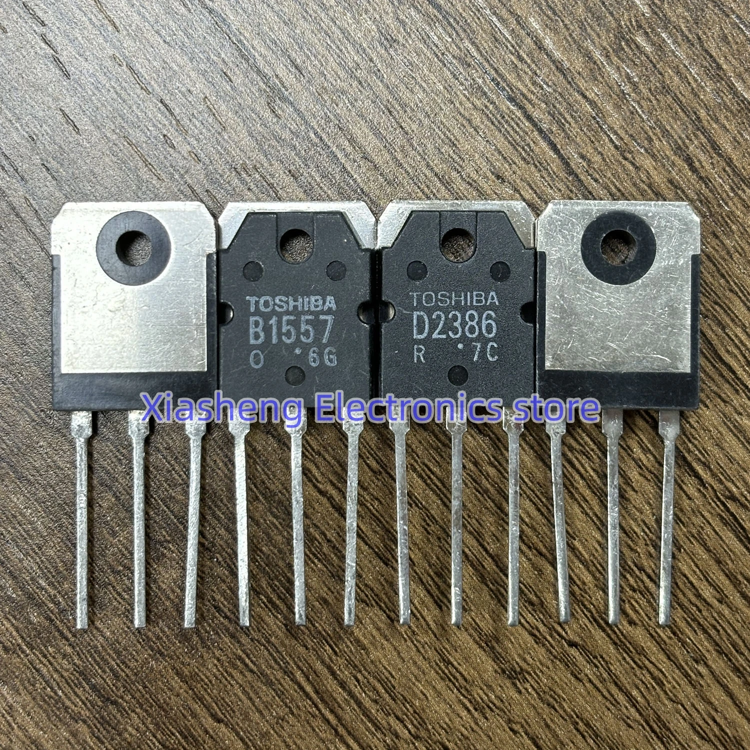 

New Original 2Pairs 2SB1557 B1557 + 2SD2386 D2386 TO-3P Amplifier Transistor In Stock