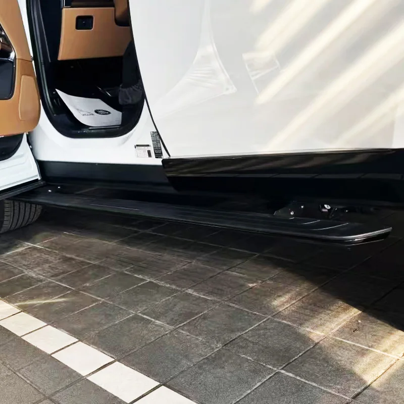 

For2023-2024 For Range Rover Body Side Pedals New Electric Pedals And Auxiliary Boarding Pedals