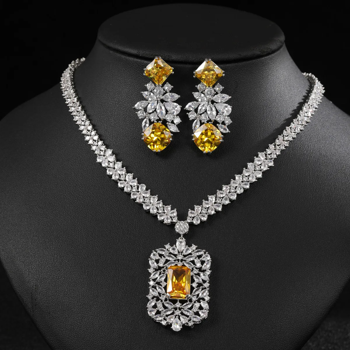 

Dubai Luxurious 5 Colors Wedding Jewelry Set for Women Yellow Green Red Zircon Necklace Pendant Earrings Set Gift takı setleri