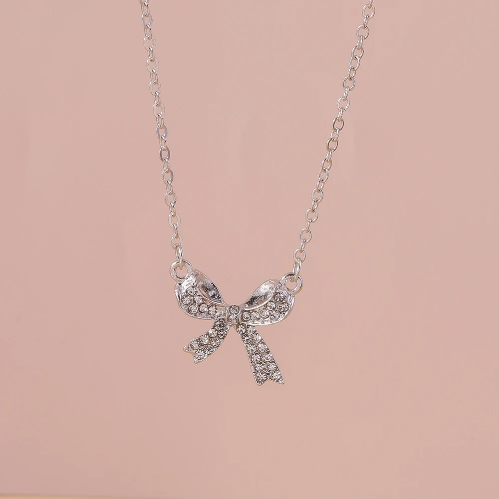 Aihua Minimalistische Gold Silber Farbe Kristall Bowknot Anhänger Halskette für Frauen Geometrische Schlüsselbein Ästhetische Halskette Geschenke – Detail 4