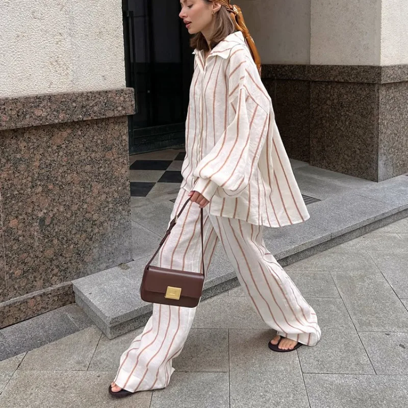 Damen Streifen-Outfit-Set, 2-teilig, Oversize-Hemd mit Knöpfen + weit geschnittene Hose, lässiger, lockerer Anzug für Sommer, Strandurlaub – Detail 14