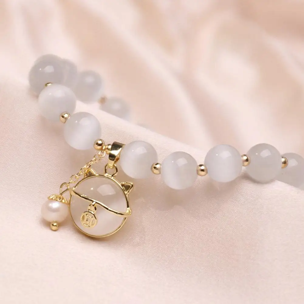 Exquisites Opal-Perlen-Armband für Frauen, eleganter Glückskatzen-Anhänger, verstellbare Armbänder, modischer Freundschaftsschmuck, Geschenke