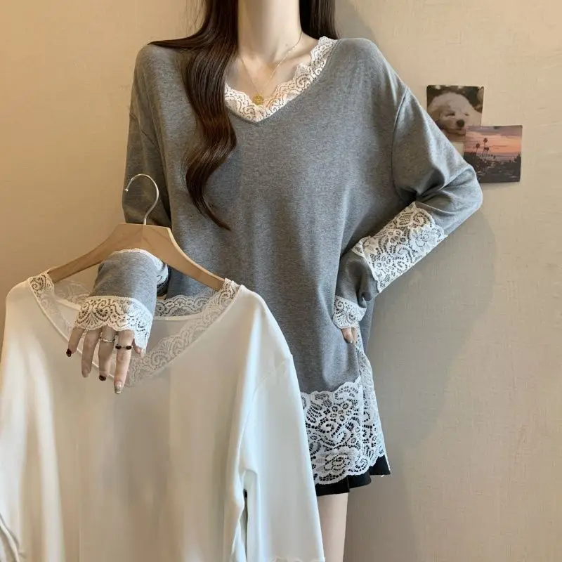 

2025 New Loose Fashion Lace Patchwork V-Neck Long Sleeve Top for Women Autumn Winter Base Shirt