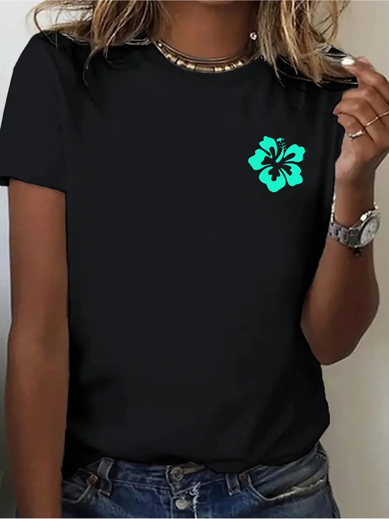 

1pc Women's Vintage Hawaiian Hibiscus Floral T-Shirt - Soft 100%, Casual Short Sleeve Summer Top with Teal Flower Design