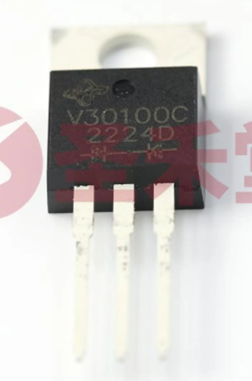 1-10PCS，Original-Dual High Voltage Trench Barrier Schottky Rectifier，1pair of common cathodes。100V,15A。TO-220AB：V30100C-E3/4W