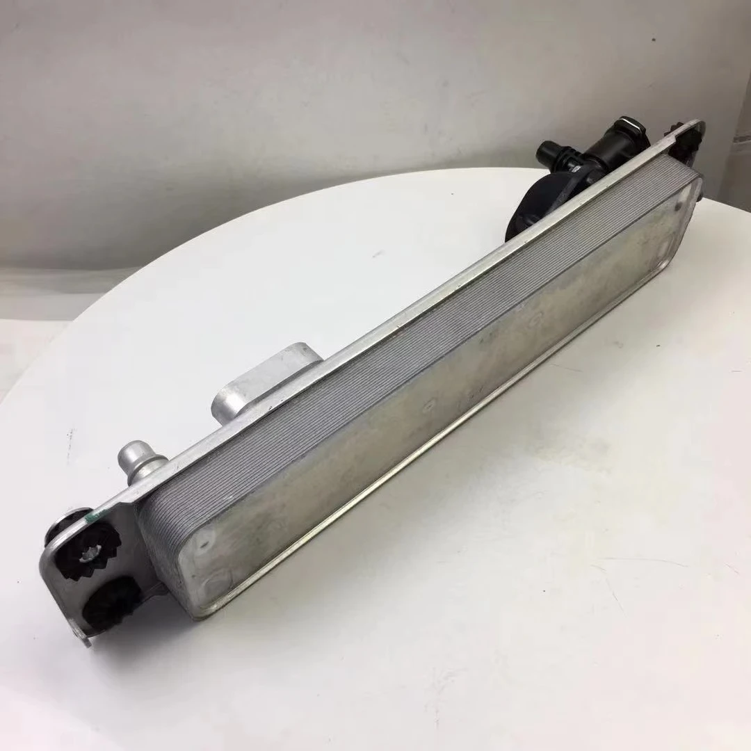 Automotive Transmission Oil Cooler 17217647315 17217553389 for 2016 BM W X5 F15 E70 E71 X6 Car Radiator Parts