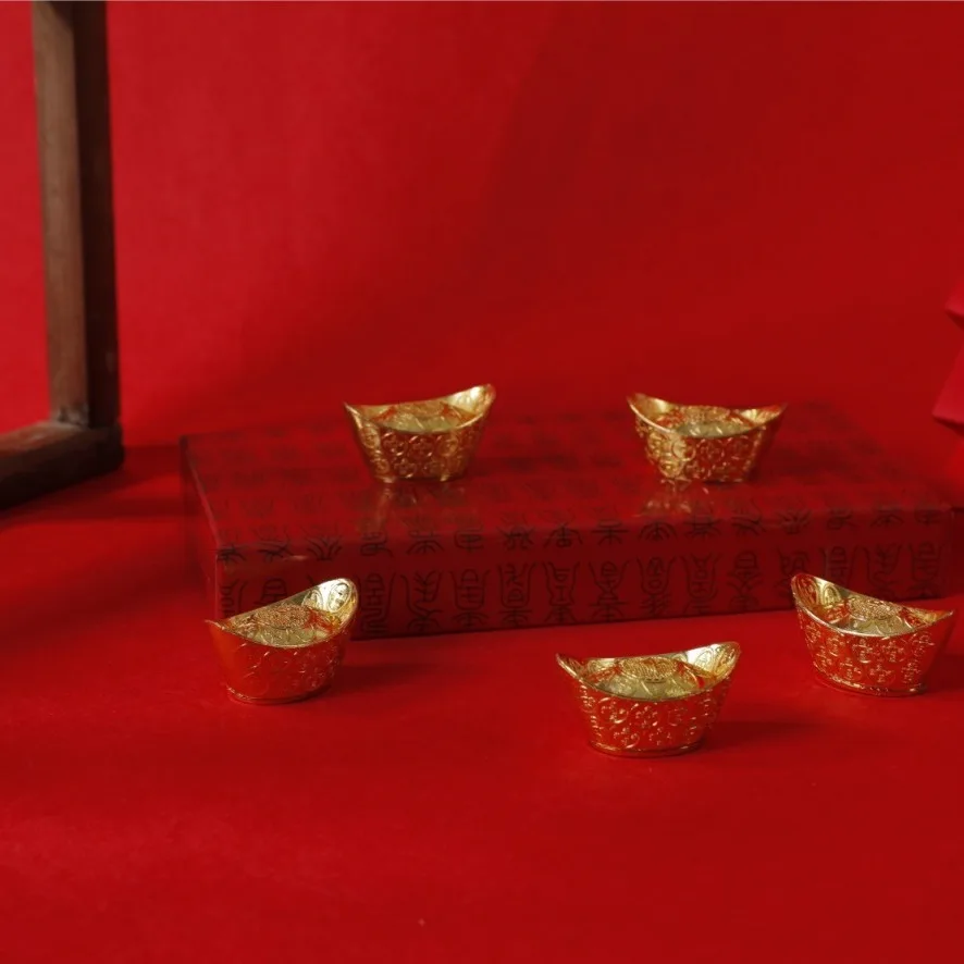Gold ingot ornaments, large, medium, and small sizes, copper coins, gold ingots, handicrafts, hot stamping gifts