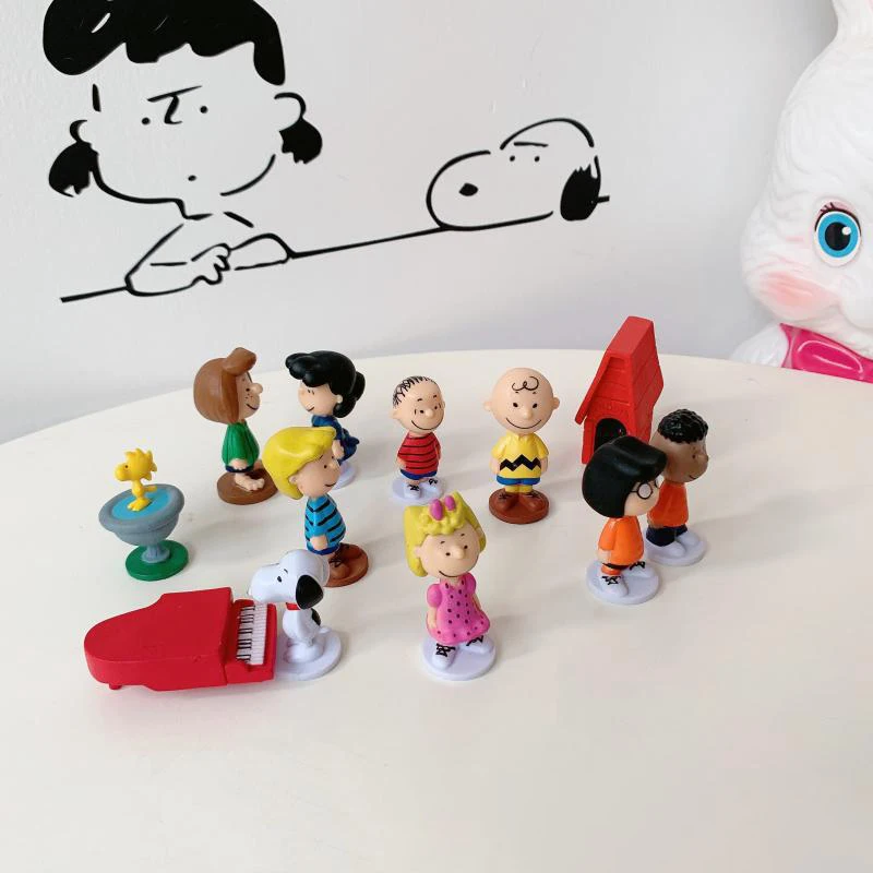 12 Stück Japan Cartoon Erdnüsse Snoopy Charlie Sally Woodstock Mini Figur Modell Spielzeug Miniatur Kuchen Menschen Sammlung Requisiten