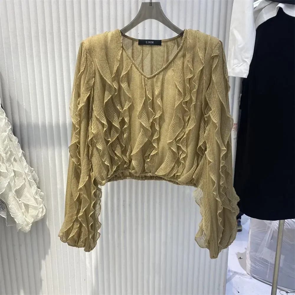 

Women with a New Design Sense Korean Loose Top Trend French Long Sleeved V-neck Lace Shirt for