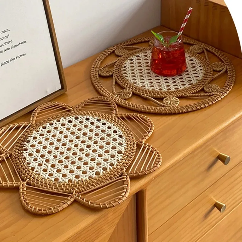 Nordic Handmade Rattan Wall Decor Handwoven Round Flower Ornaments Homestay Living Room Multifunctional Aesthetic Room Decor