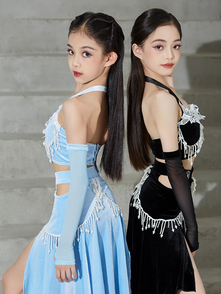 مجموعة ممارسة الرقص اللاتيني زي أداء نفس النمط للبطل مريح كوري مخملي لؤلؤي نمط جديد نبيل