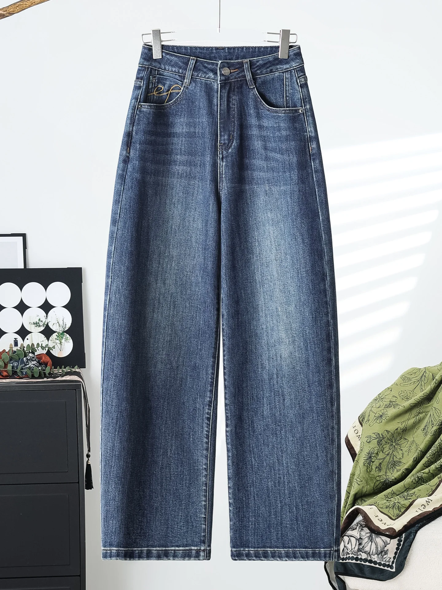 

High Waist Loose Straight Leg Jeans Women's Spring Autumn 2026 New Style Knife Embroidery Slimming Wide Leg Pants