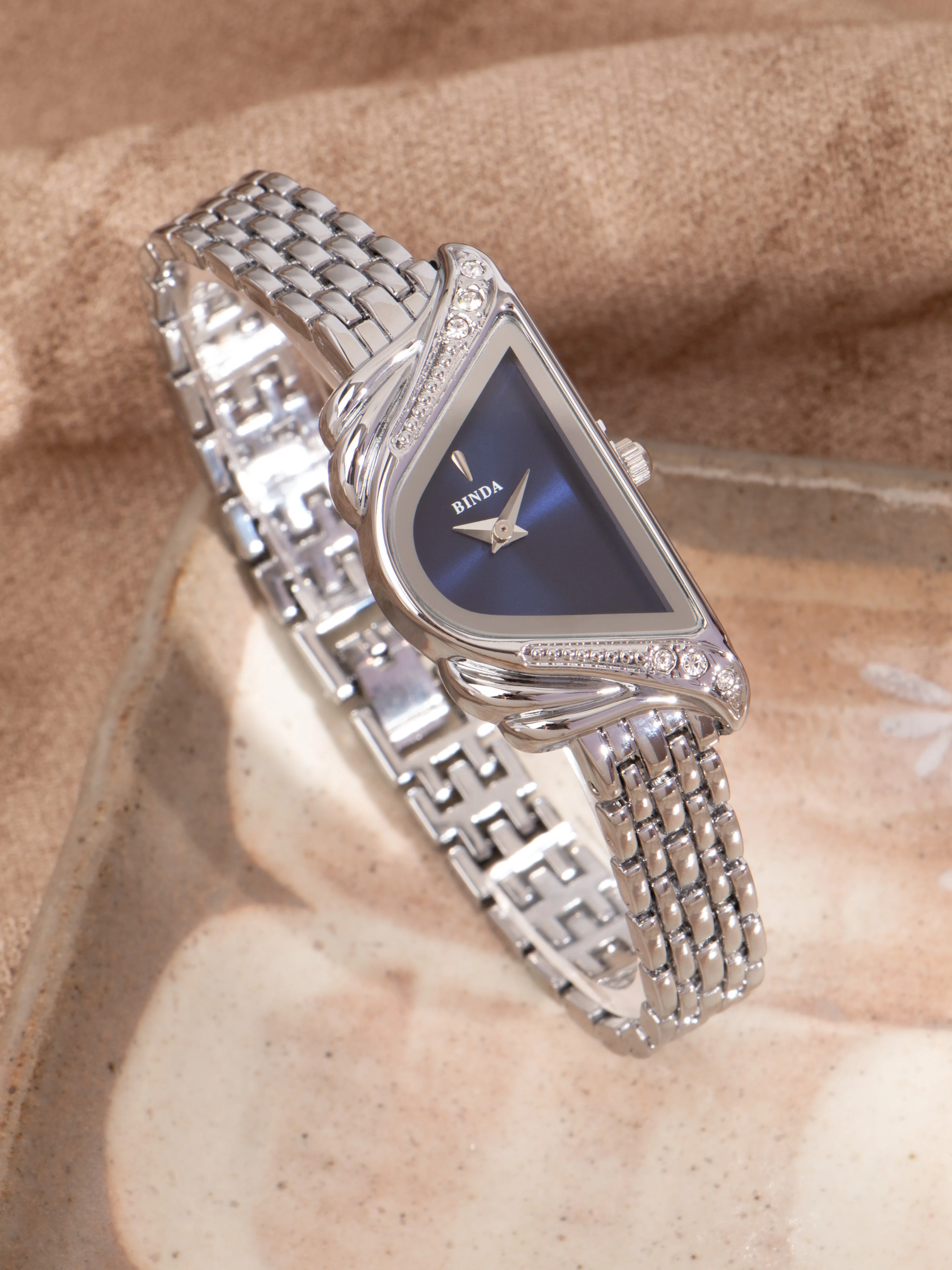 Jam Tangan Kuarsa Wanita Binda dengan Kotak Hadiah, Gaya Gelang Modis, Desain Elegan & Trendi, Hadiah Wanita yang Sempurna