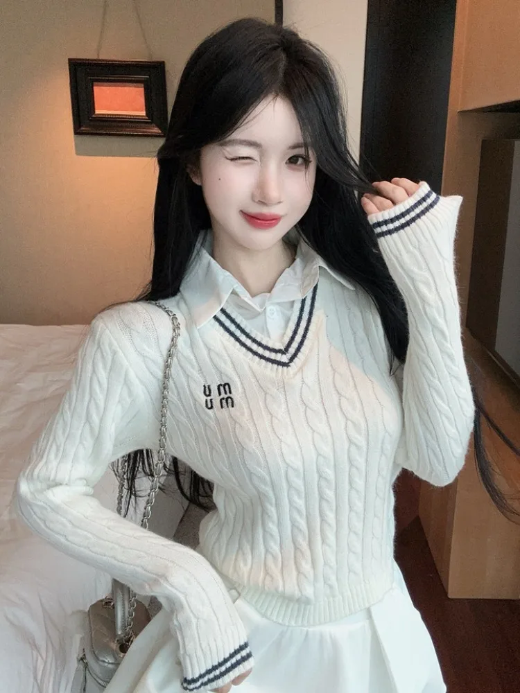 

Preppy Style Women's Knitted Neck Sweater Autumn Winter Inner Wear Twist Base Shirt Young Looking Top College Fashion