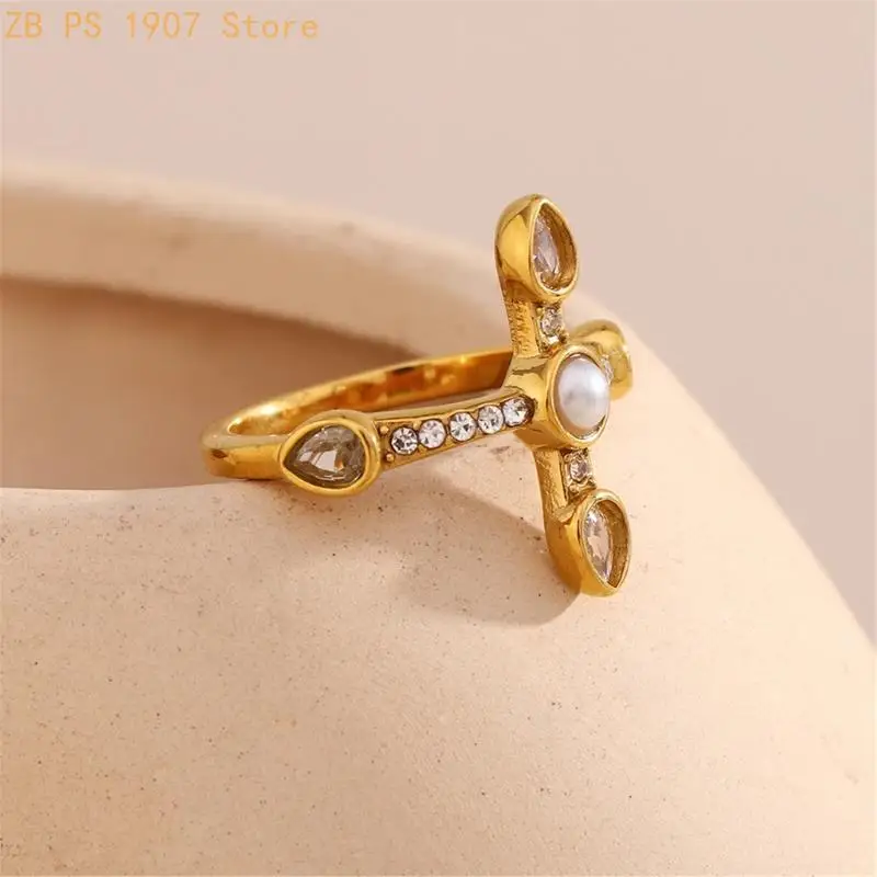 Rounded Center Ring with Clear Stone-Look Vintage-Inspired Stainless Steel Design for Commutes and Date 55KA
