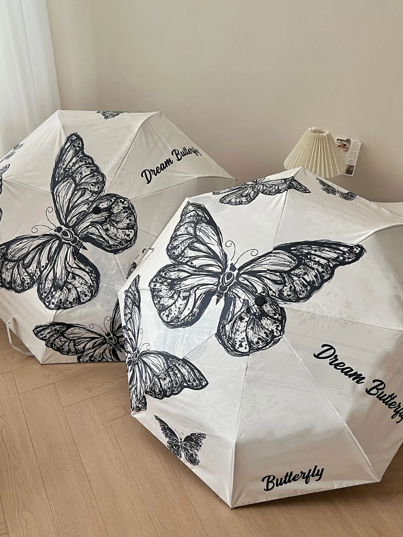 Butterfly Dancing Together, Fully Automatic Folding Umbrella, Sun Protection, UV Protection, Sunny Umbrella, Portable and Compac