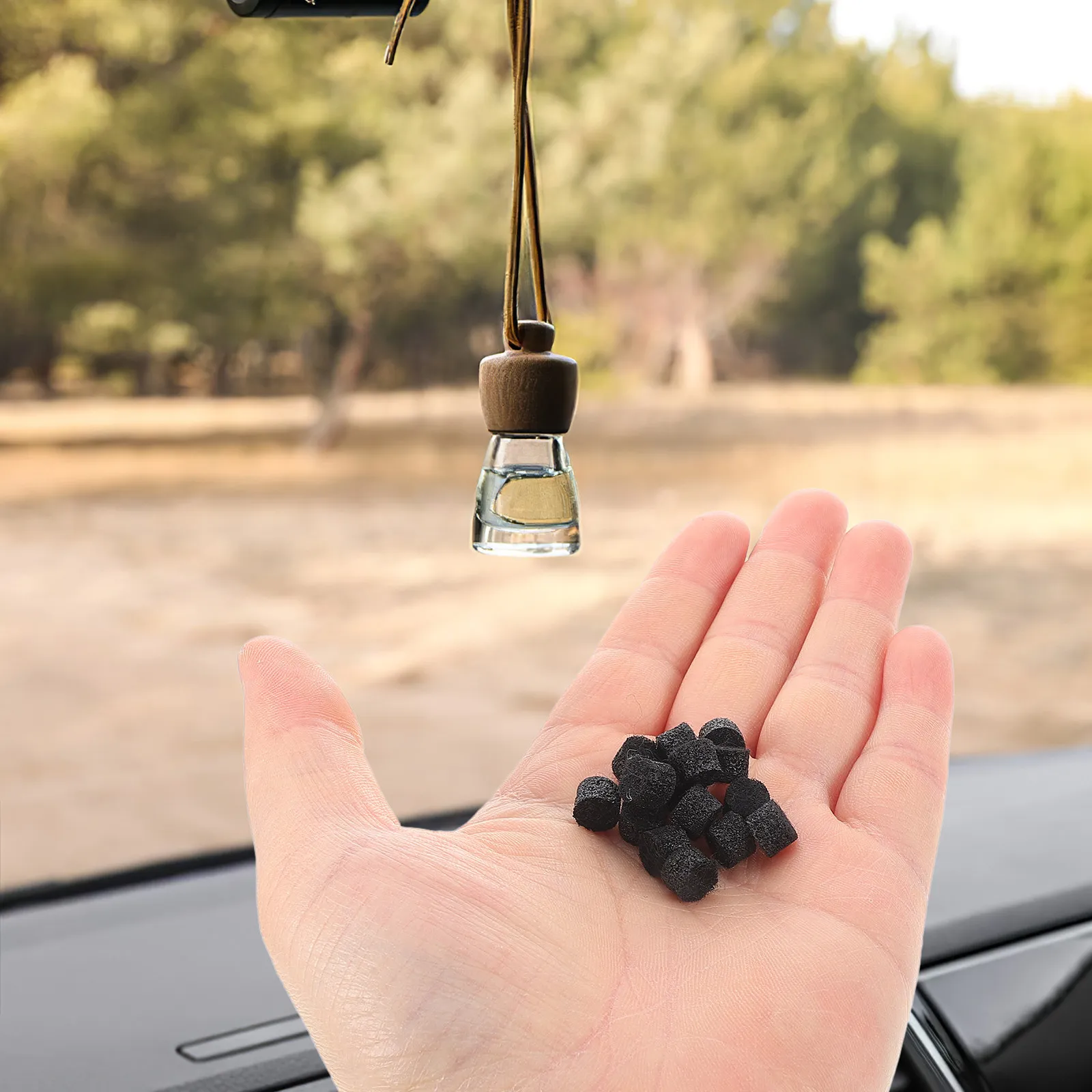 100Pcs Car Aromatherapy Cotton Pad Diffuser Rechargeable Essential Oil Replacement Pad Aromatherapy Refill Diffuser Refill Pads