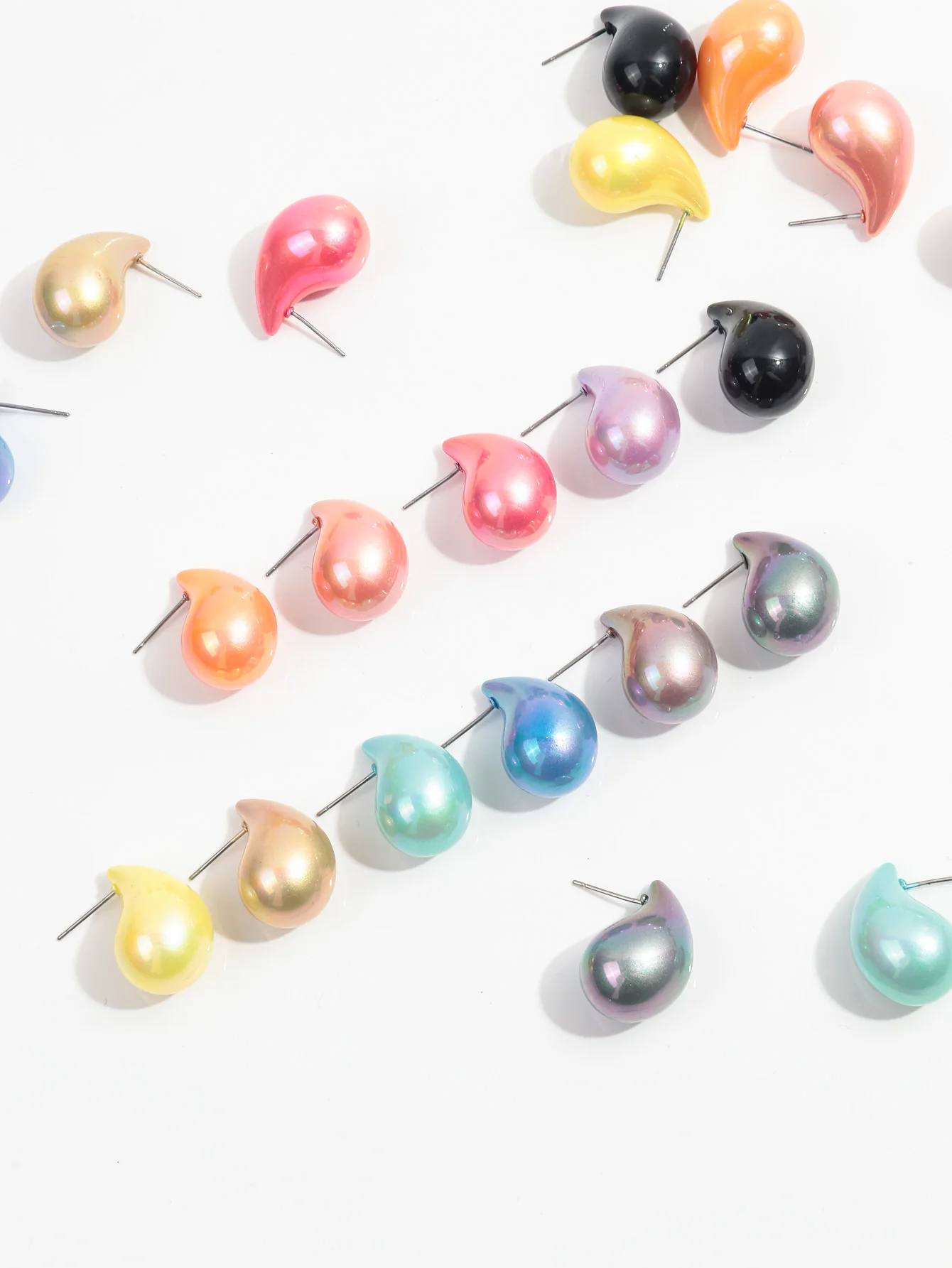 New Glossy Acrylic Small Waterdrop Earrings Dupes for Women Lightweight Bright Colorful Chunky Tear Drop Earring Fashion Jewelry